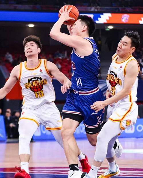 篮球直播今晚中国男篮